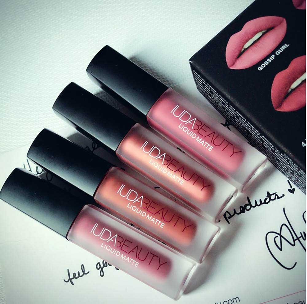 4 mini lipstick sets