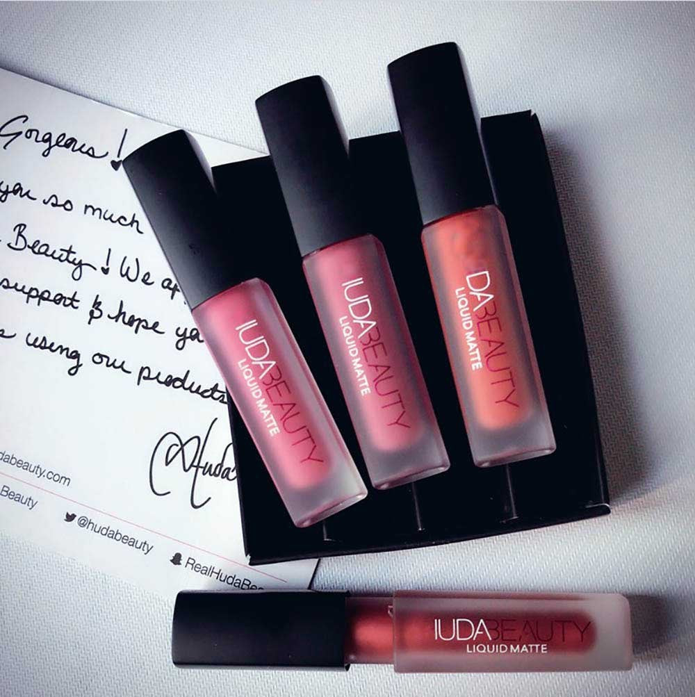 4 mini lipstick sets